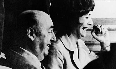 Pablo-Neruda-and-wife-Mat-008