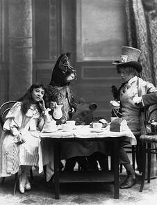 Mad_Hatter_Opera-Comique_1898