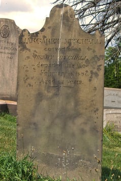 Margaret_Mitchell_Tombstone,_Hiland_Cemetery,_2015-08-17,_01.jpg