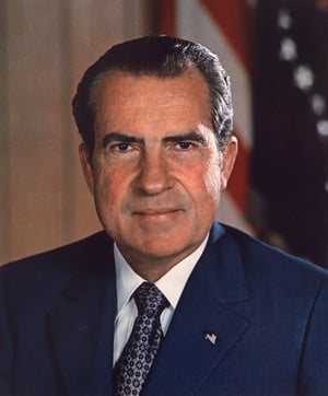 Richard_Nixon_presidential_portrait